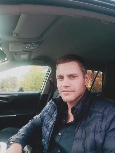 Дмитрий Живов
