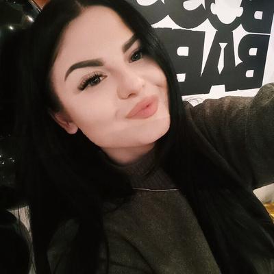 Лиза Холодная